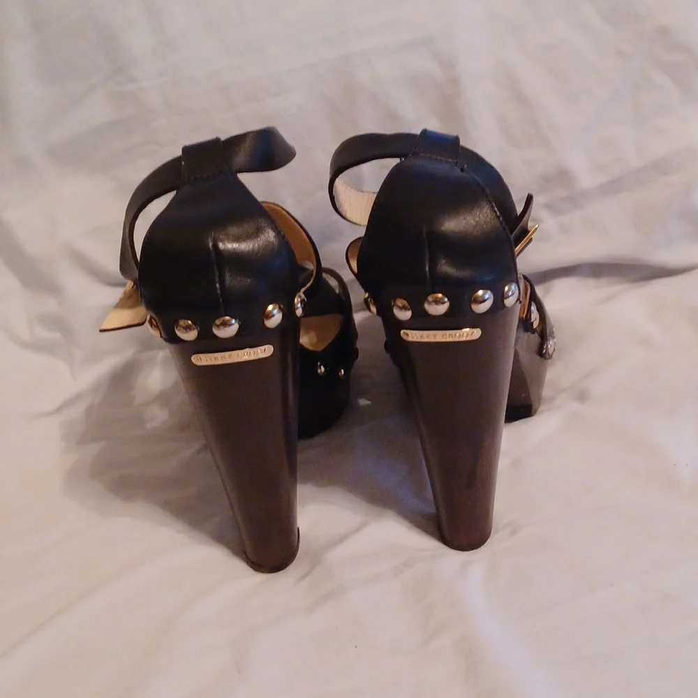Jimmy Choo - Picture 3 of 4